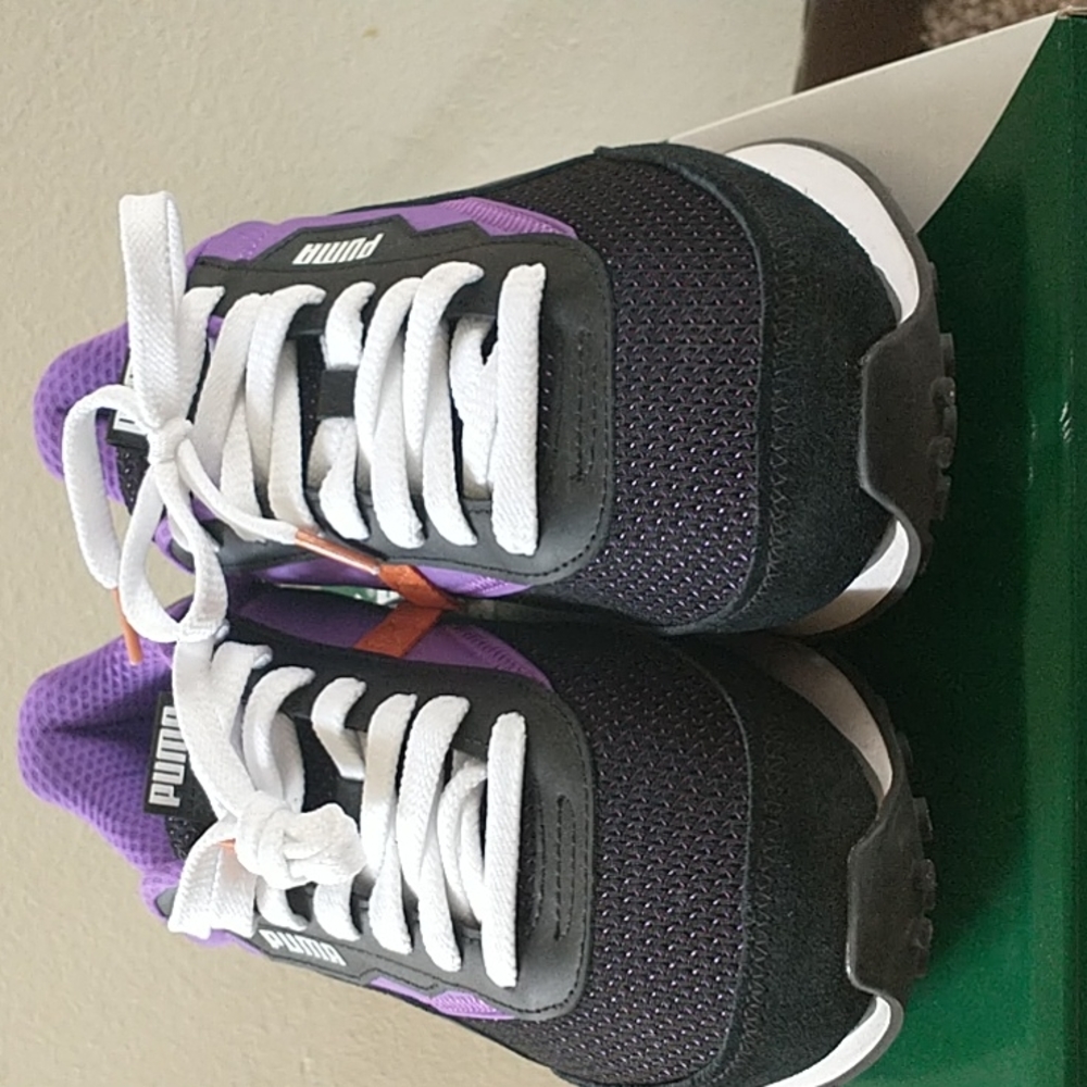 Men's shoes